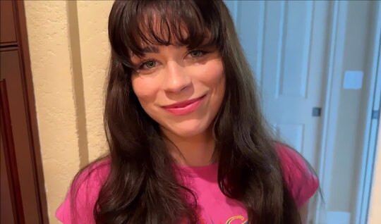 Сводная сестра помогает снять стояк с помощью анального секса. Посмотрите видео в сети. Сводная сестра помогает снять стояк с помощью анального секса. Посмотрите видео в сети.