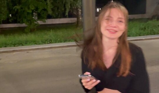 Две бутылки вина, девчонка, лето и все будет хорошо Две бутылки вина, девчонка, лето и все будет хорошо