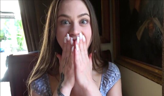 Развел падчерицу на секс далеко не с первого раза Развел падчерицу на секс далеко не с первого раза